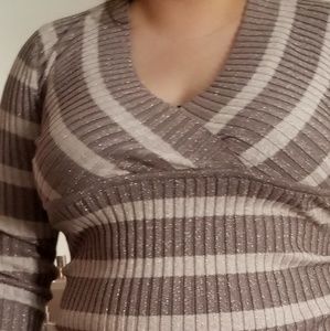 I🌷N🌷C  beautiful sparkly  blouse